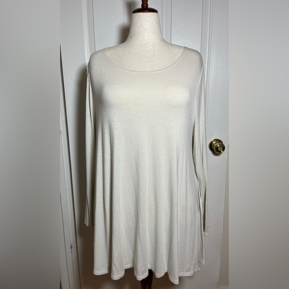 Lane Bryant Tops - Lane Bryant Ivory Micro-Striped Swing Tunic Top – Long Sleeve